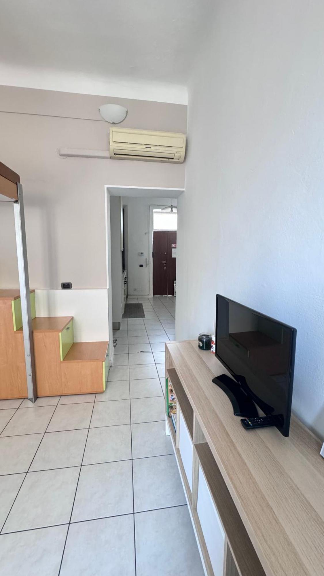 Sawasdee 37 Apartman Monza Kültér fotó