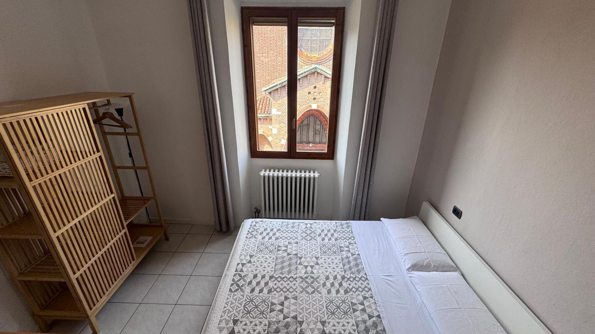 Sawasdee 37 Apartman Monza Kültér fotó